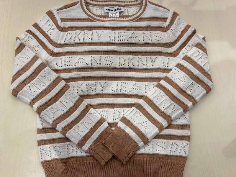 DKNY 🏷️ 33$