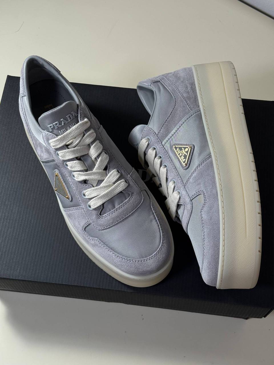 PRADA (размер 39,5)