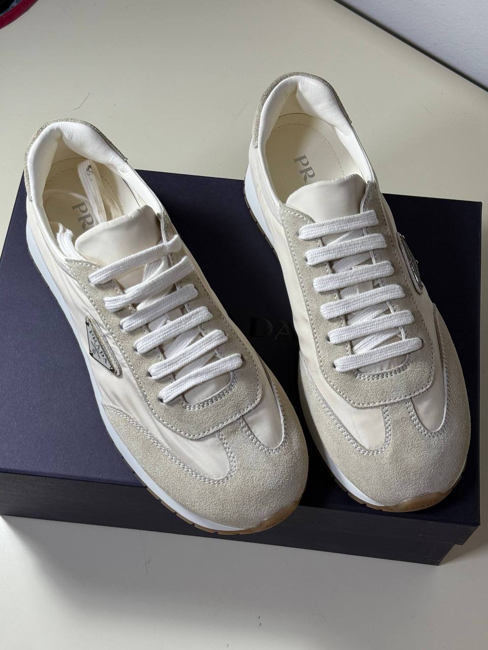 PRADA (размер 9uk)