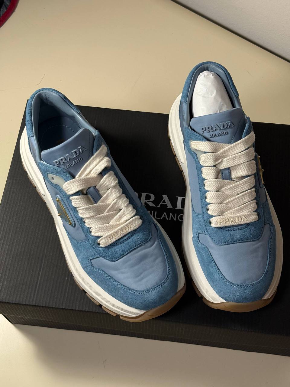 PRADA (размер 38)