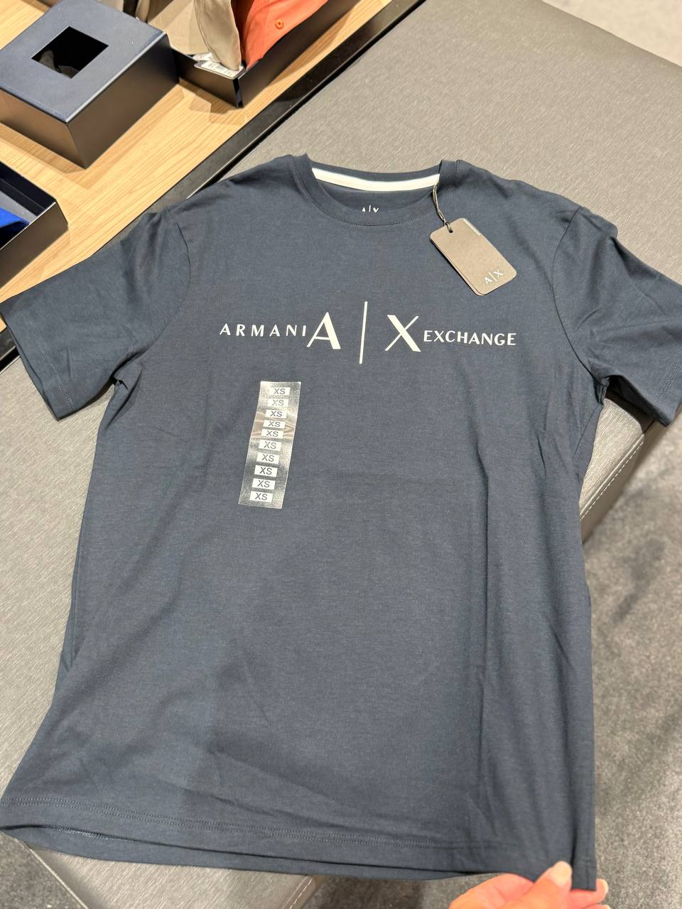 ARMANI EXCHANGE