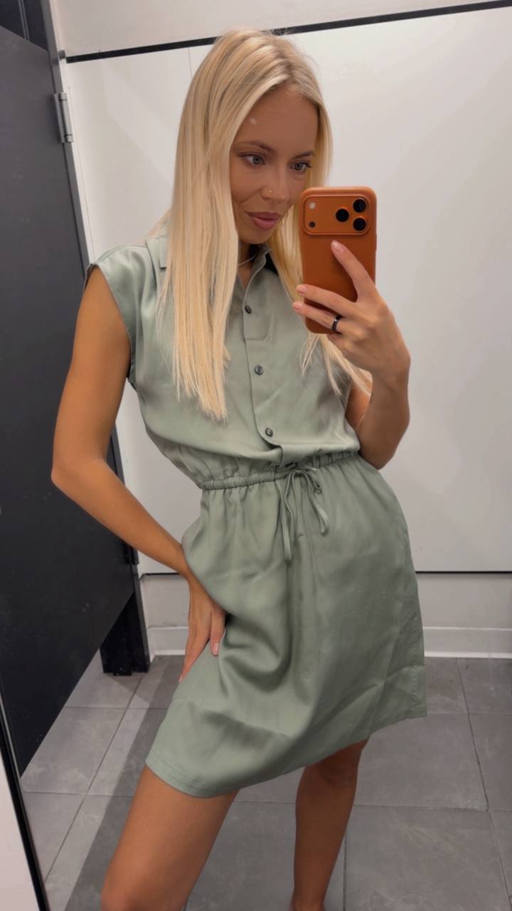 CALVIN KLEIN 🏷️ 51$