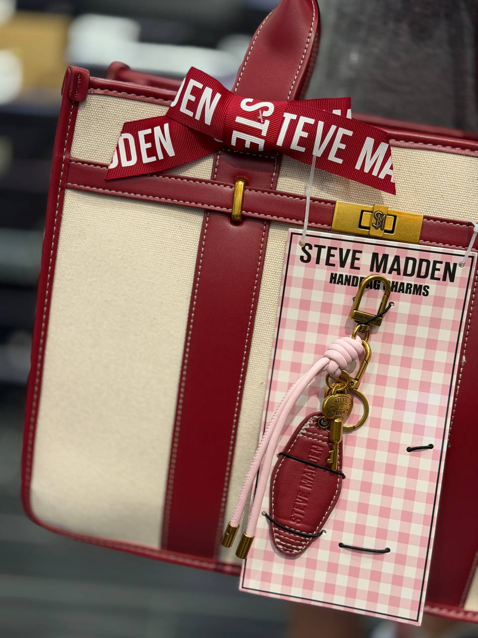 STEVE MADDEN