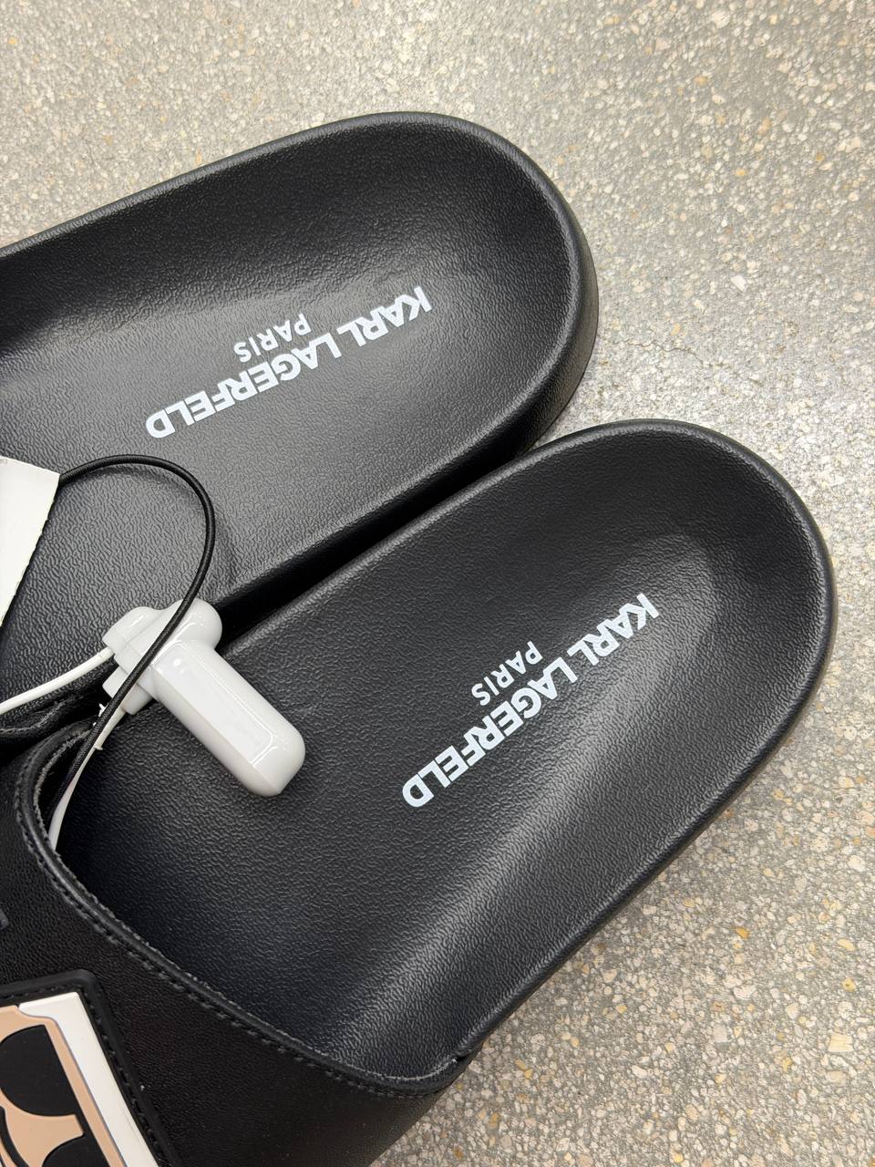 KARL LAGERFELD 🏷️