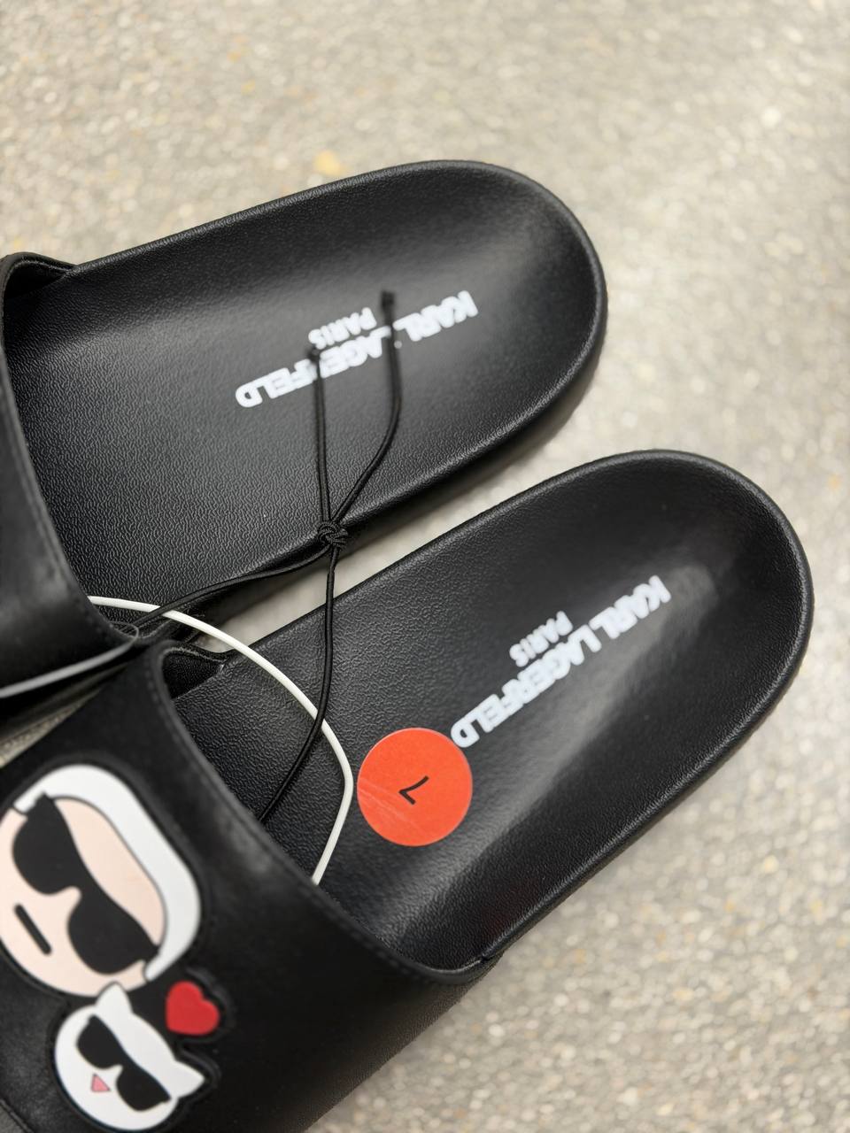 KARL LAGERFELD 🏷️