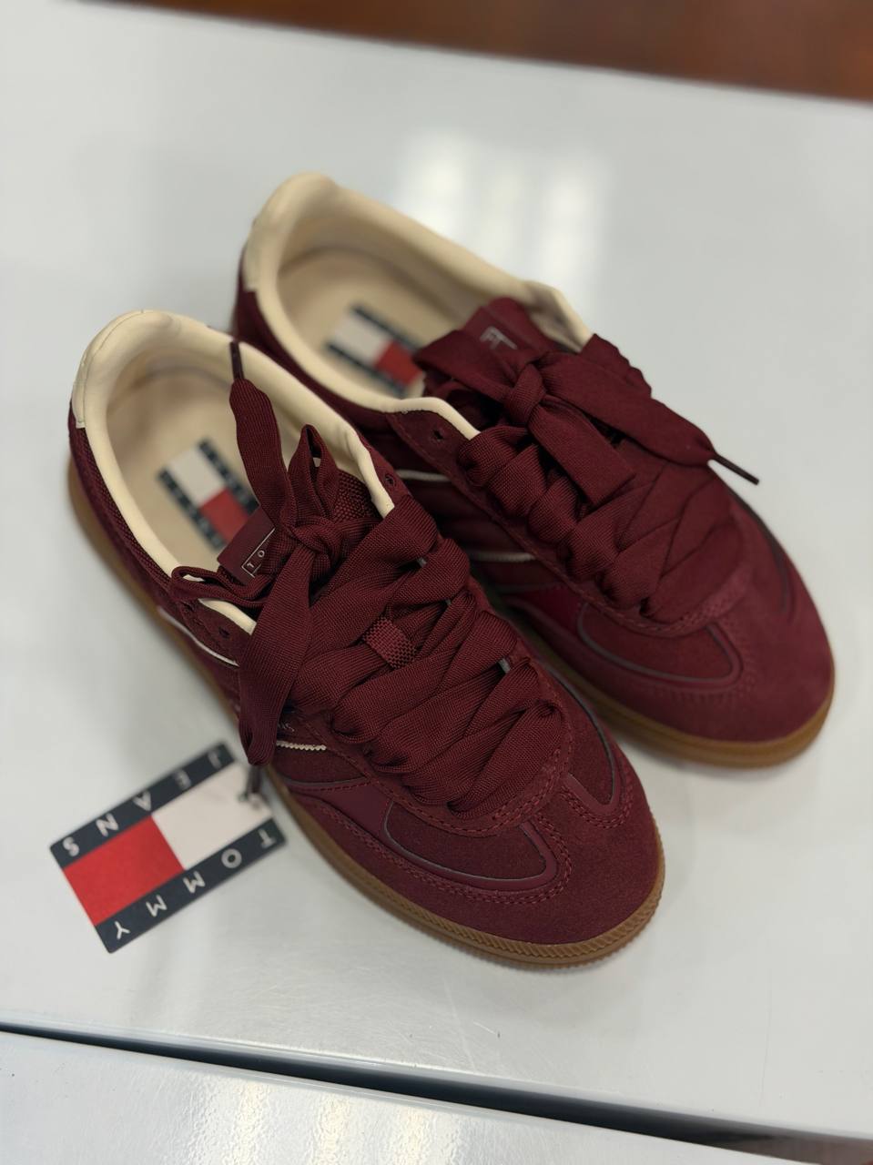 TOMMY HILFIGER 🏷️ 50$