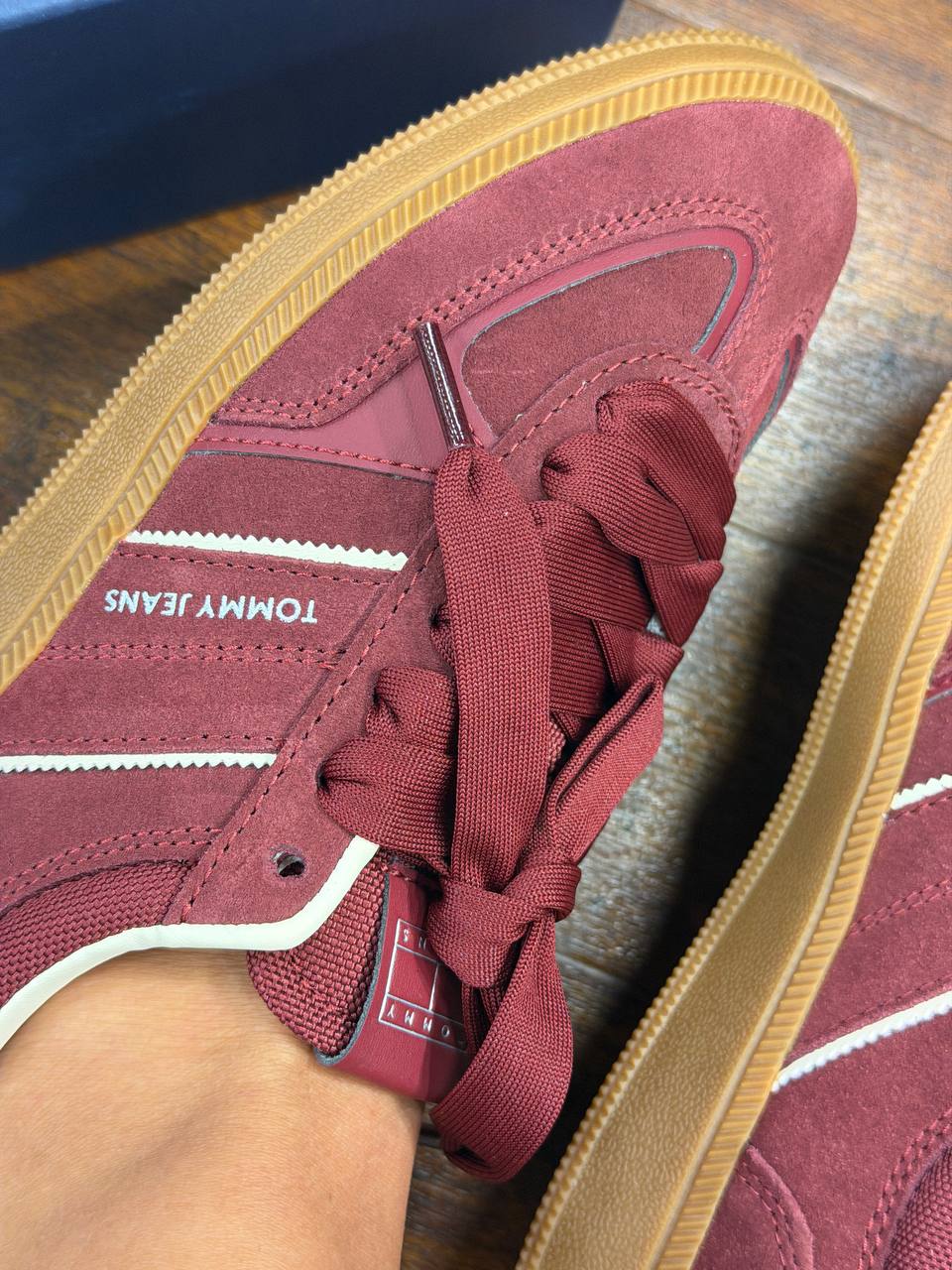 TOMMY HILFIGER 🏷️ 50$