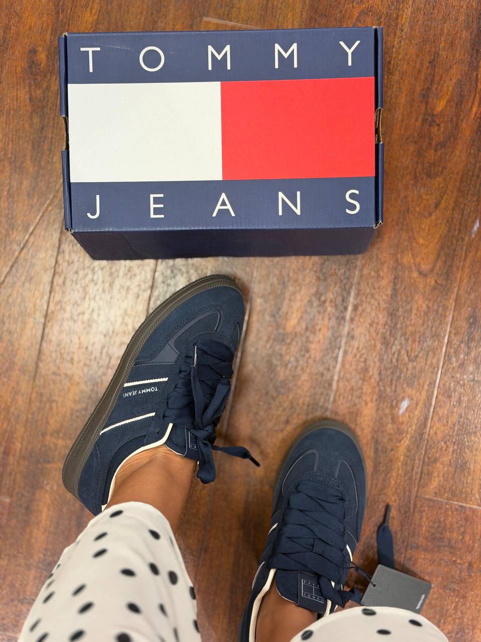 TOMMY HILFIGER 🏷️ 50$