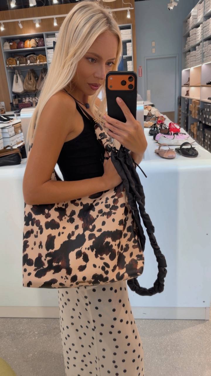 STEVE MADDEN 🏷️ 53$
