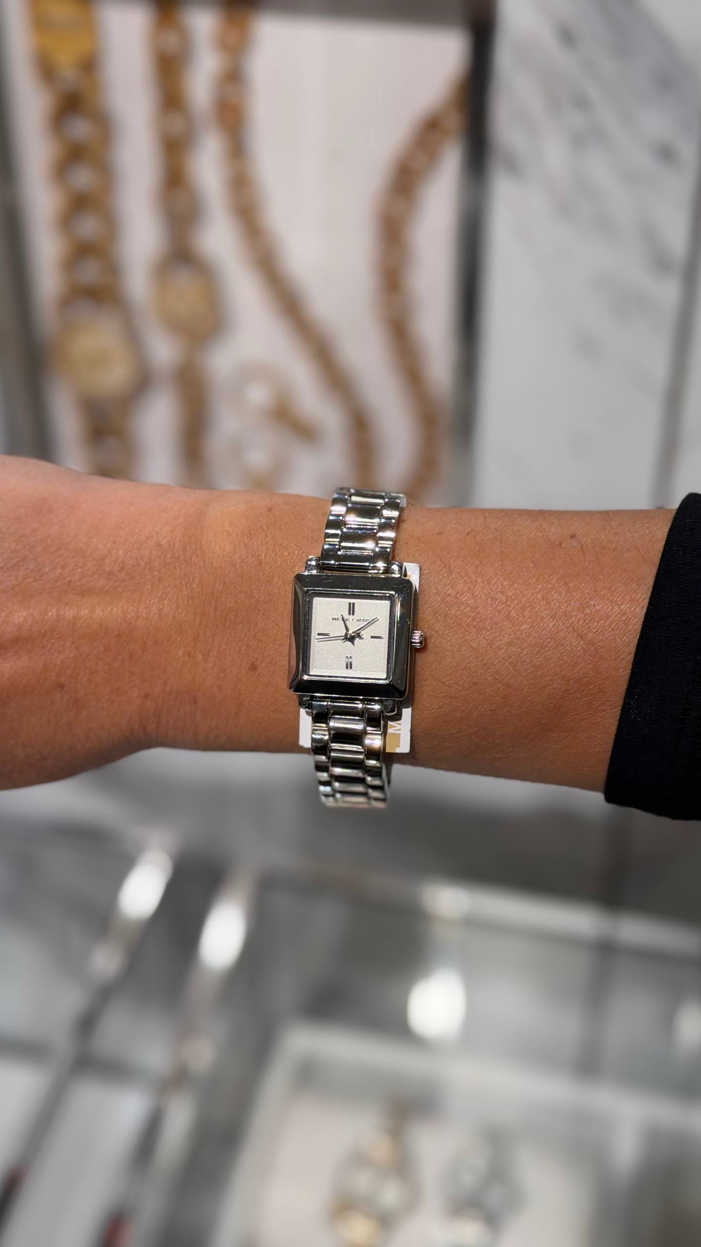 MICHAEL KORS