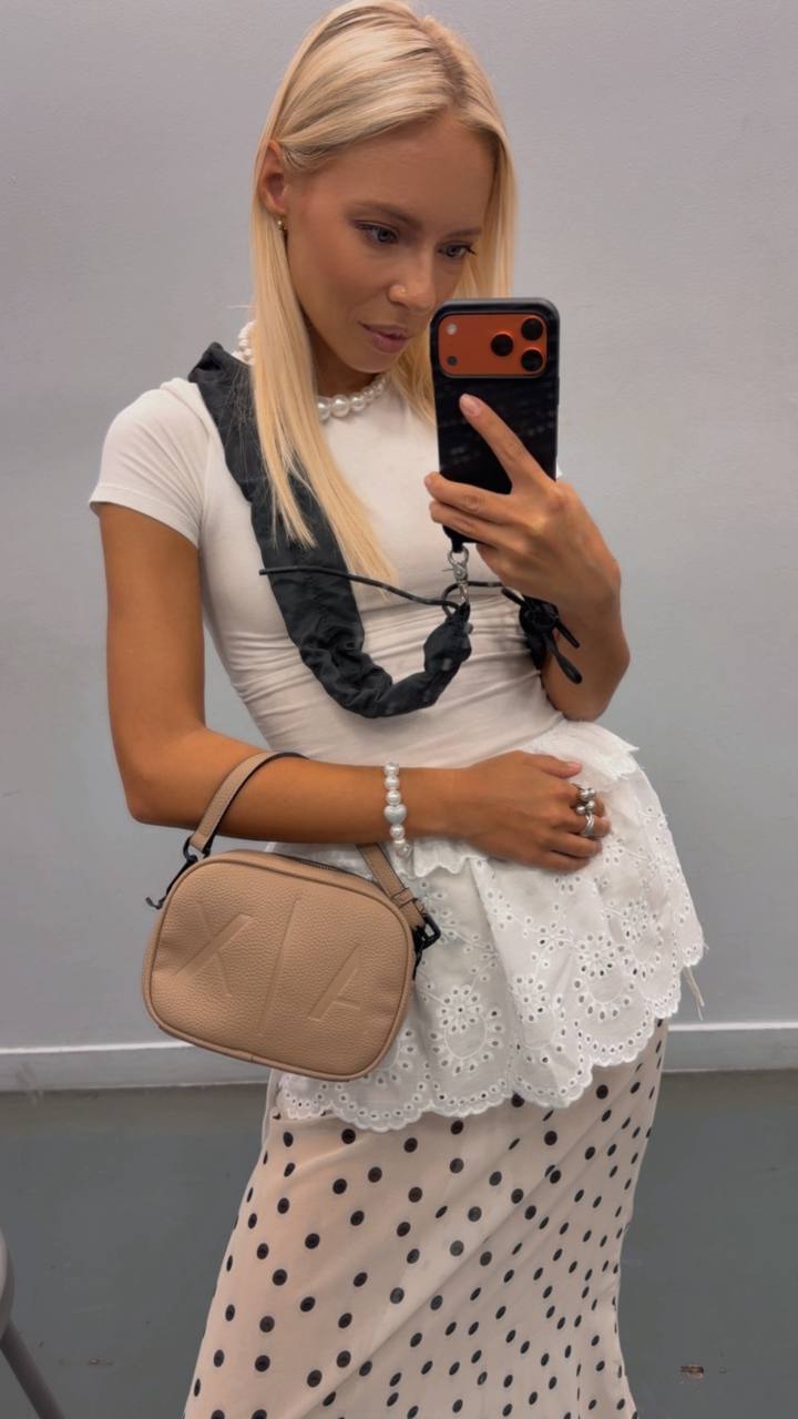ARMANI EXCHANGE 🏷️ 74$