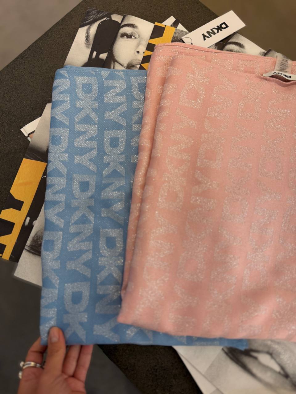 DKNY 🏷️ 34$