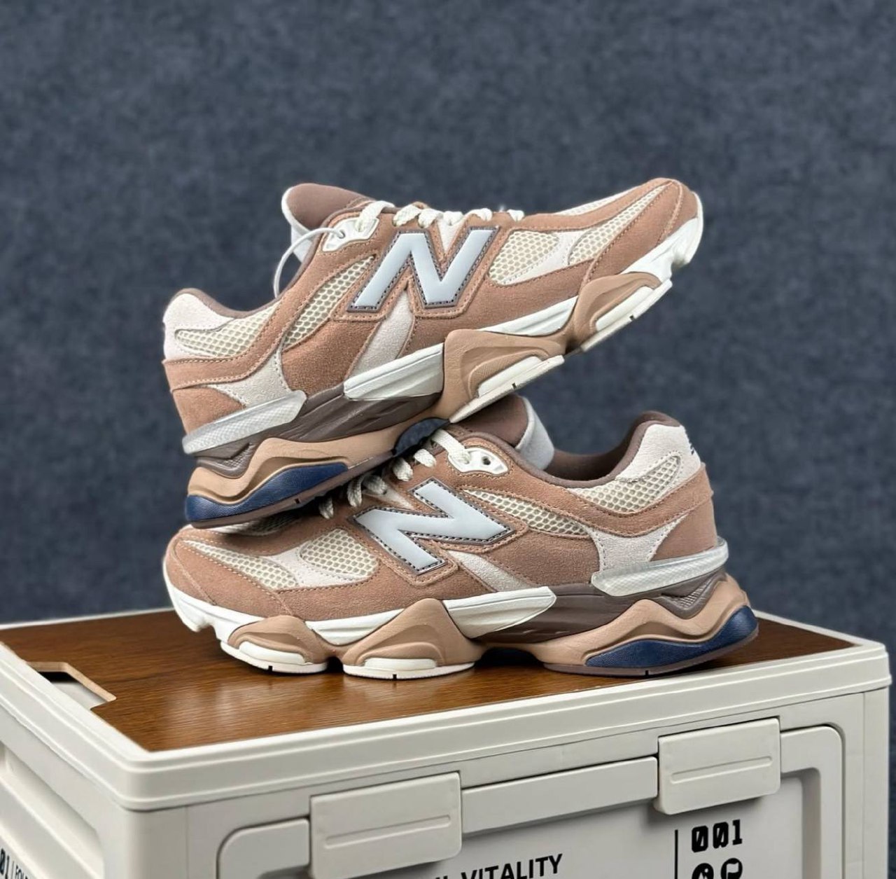NEW BALANCE