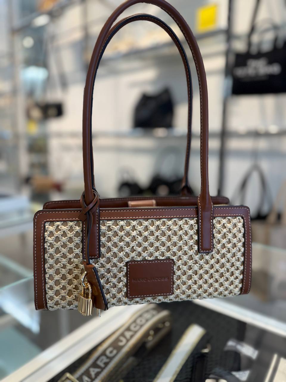 MARC JACOBS