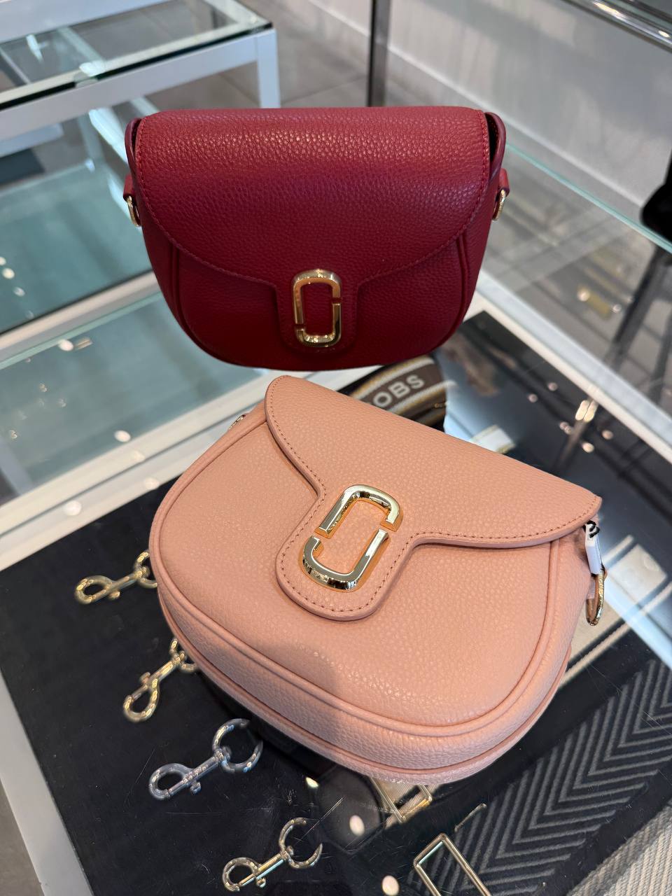 MARC JACOBS