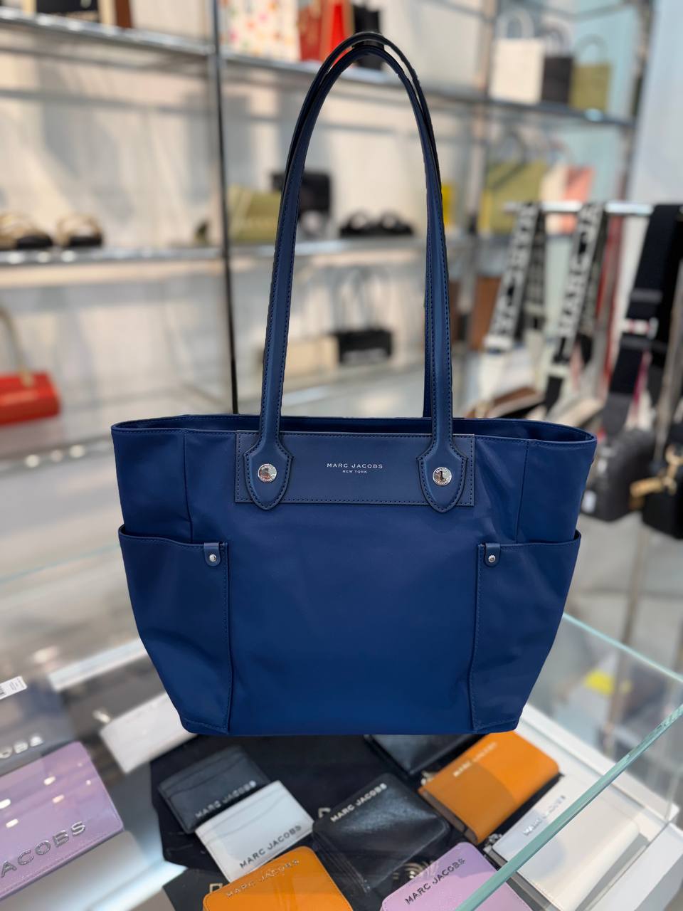 MARC JACOBS