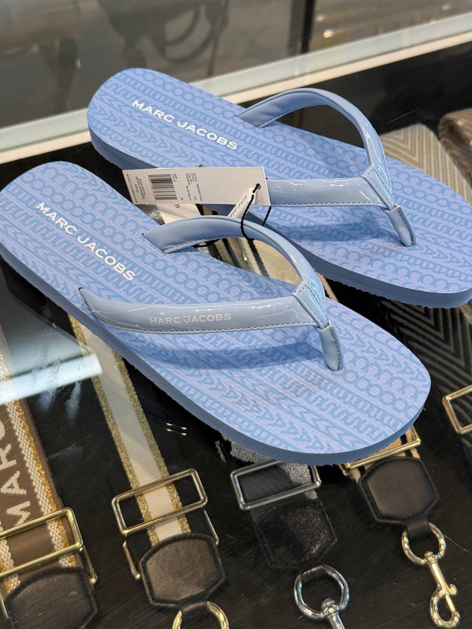 MARC JACOBS