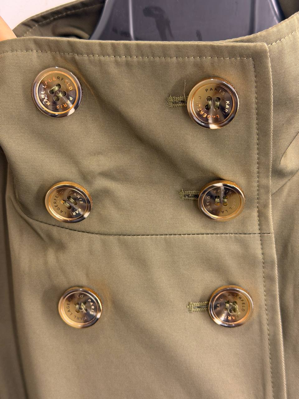 KARL LAGERFELD 🏷️ 51$