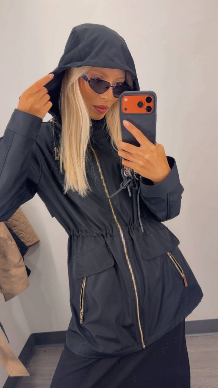 MICHAEL KORS 🏷️ 61$