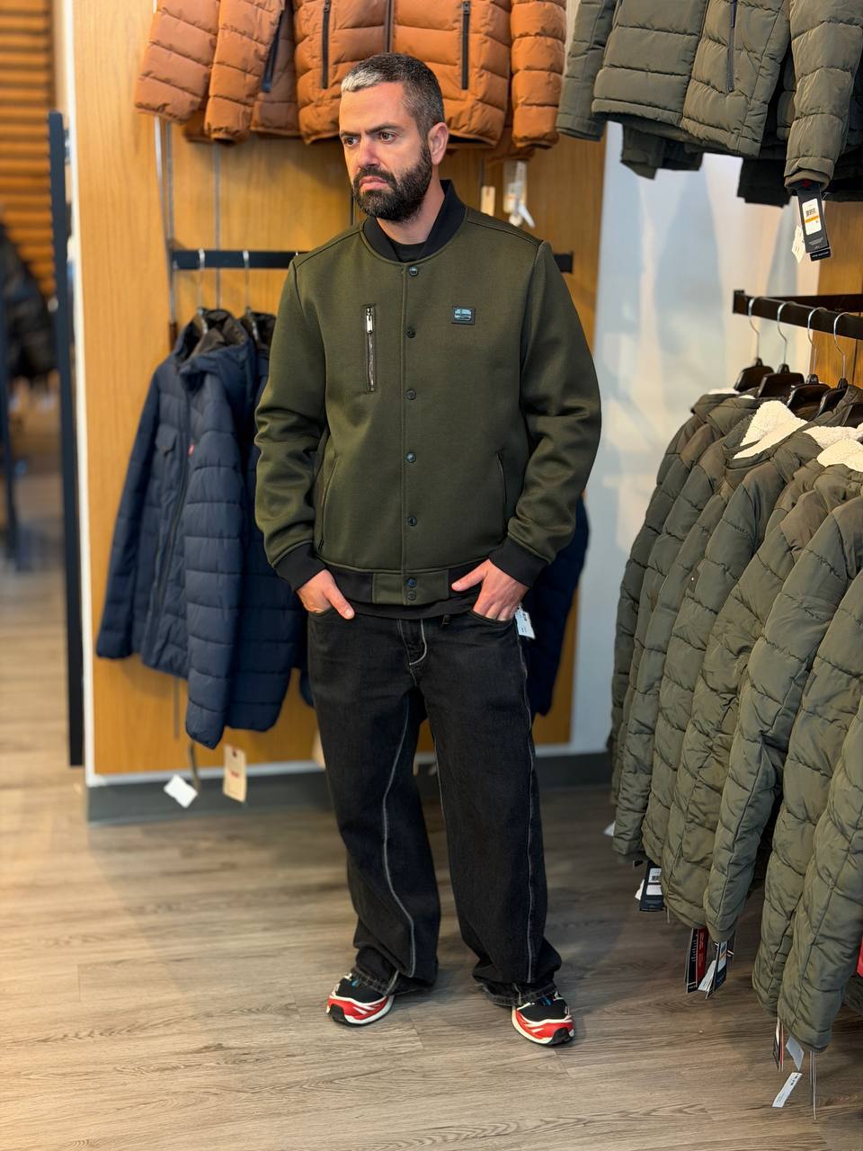 KARL LAGERFELD 🏷️ 61$