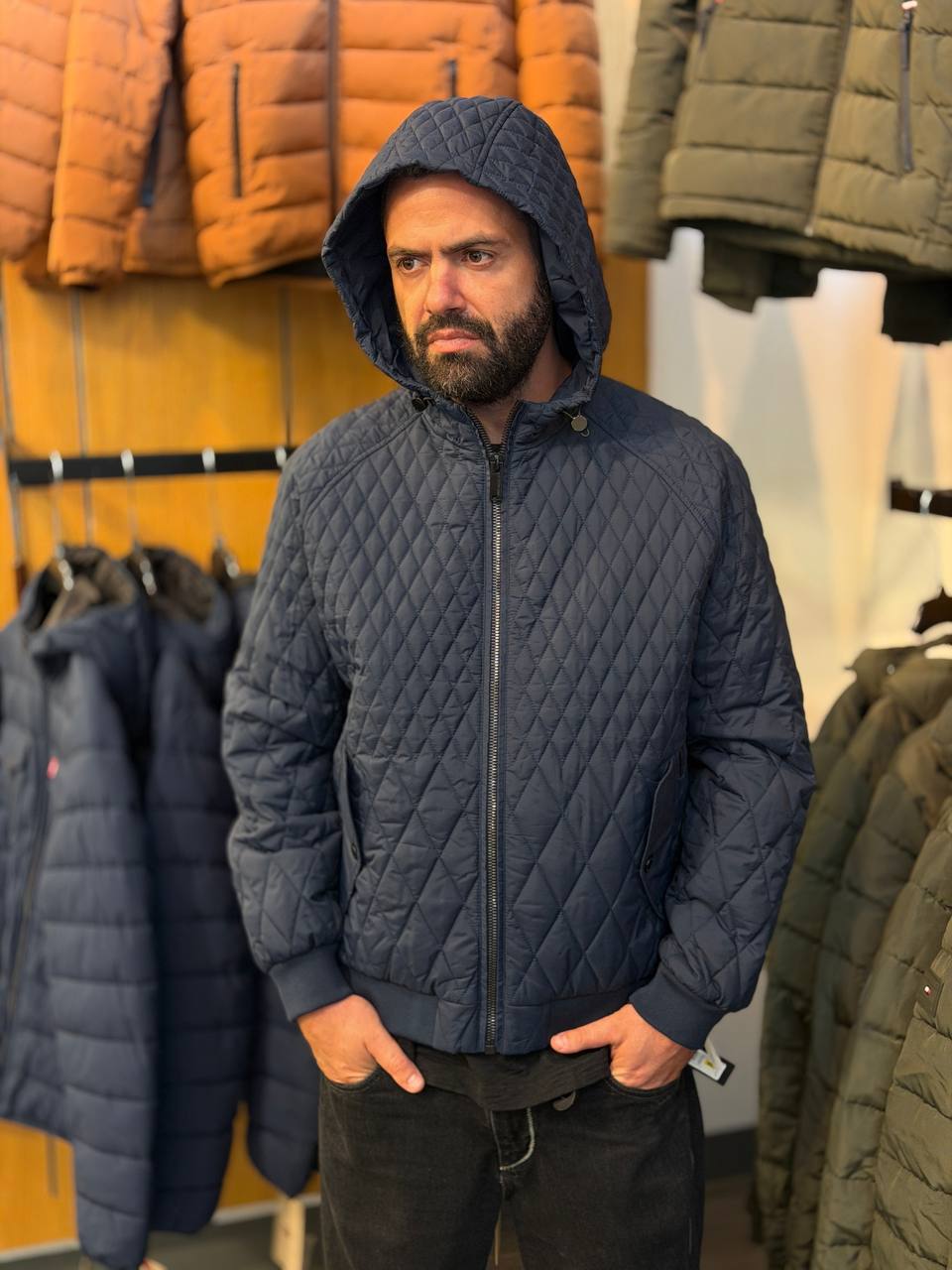 KARL LAGERFELD 🏷️ 51$
