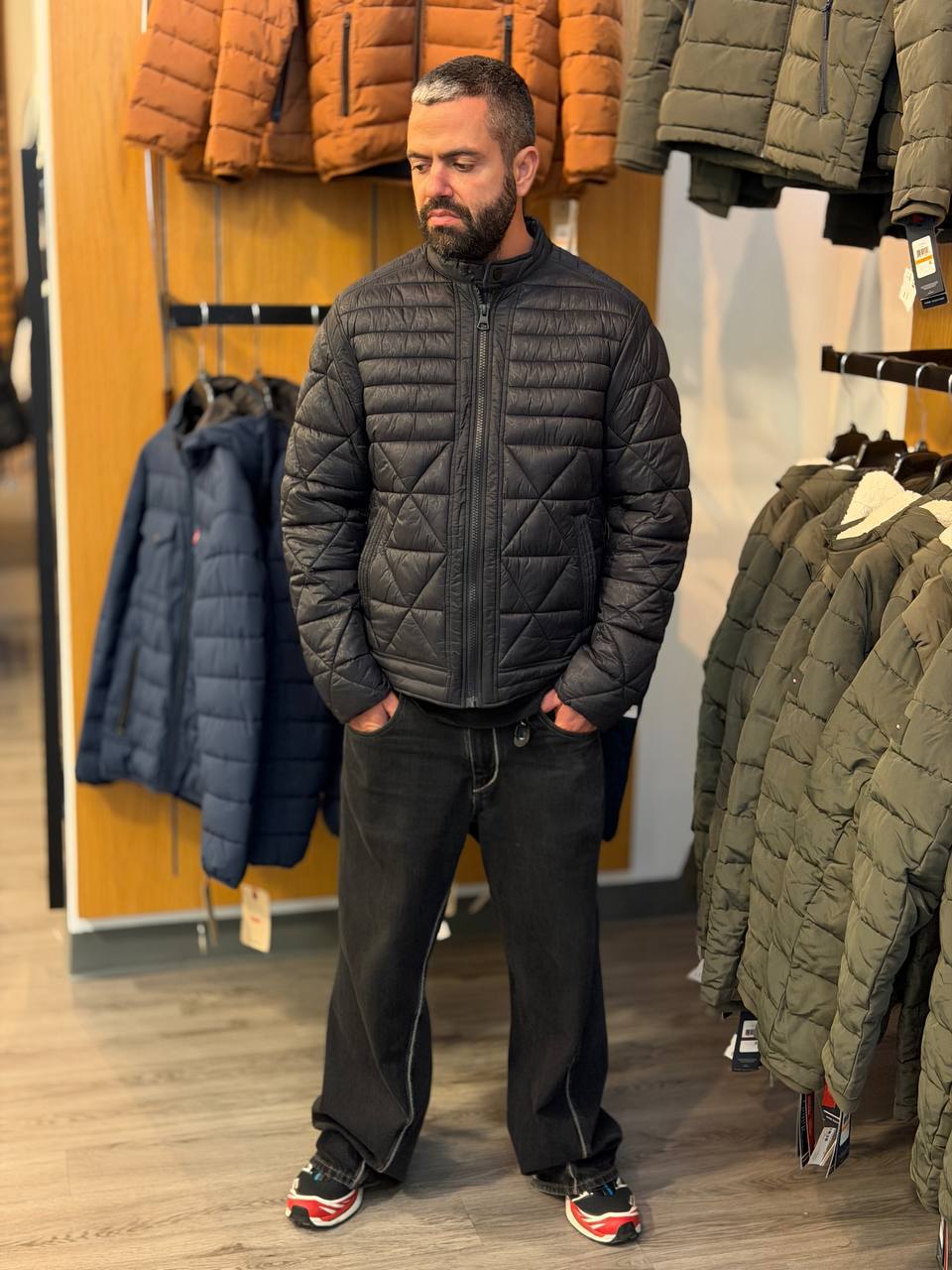 KARL LAGERFELD 🏷️ 51$