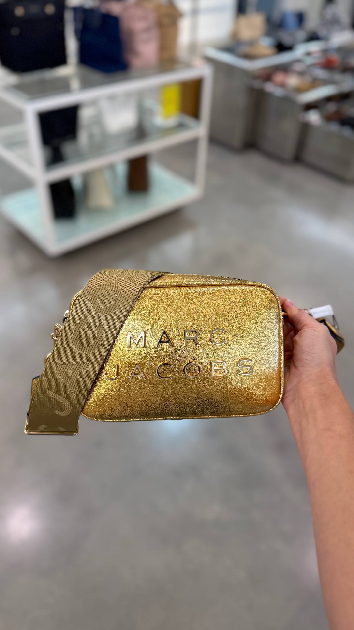 MARC JACOBS