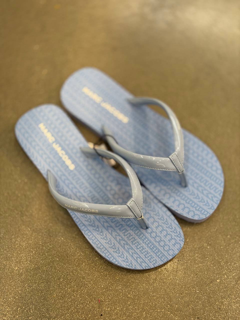 MARC JACOBS ‼️СНИЖЕНИЕ ЦЕНЫ‼️🏷️ 51$
