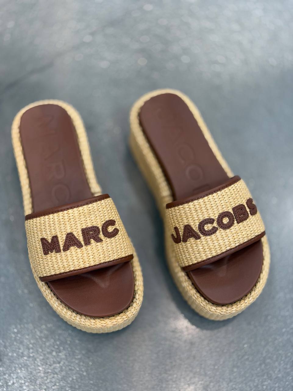 MARC JACOBS ‼️СНИЖЕНИЕ ЦЕНЫ‼️🏷️ 176$