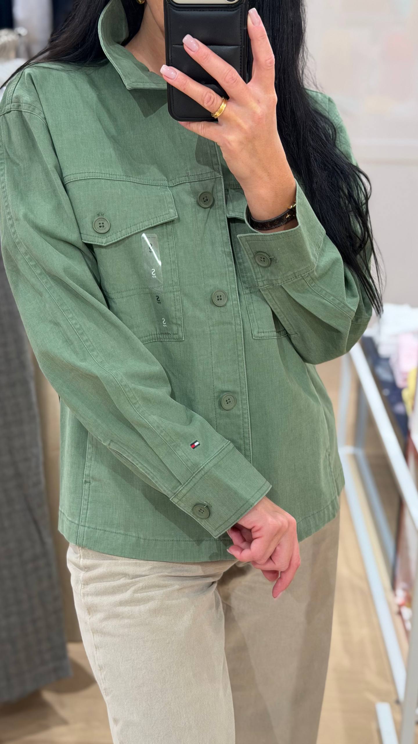 TOMMY HILFIGER