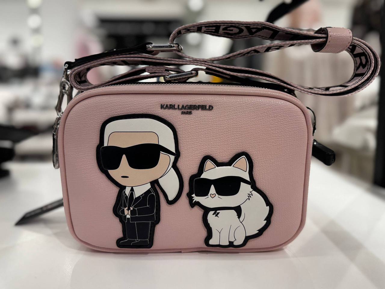 KARL LAGERFELD 🏷️68$