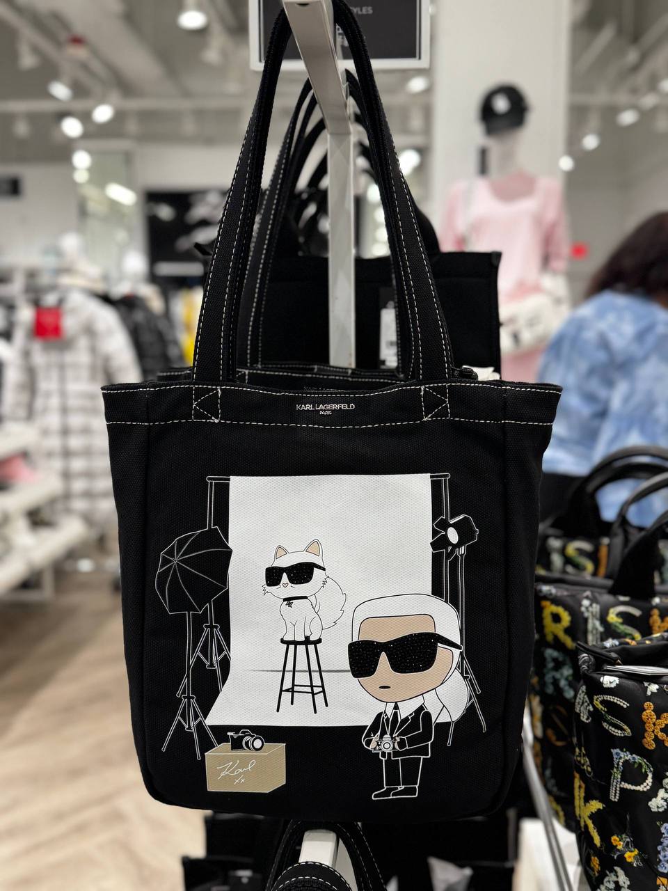 KARL LAGERFELD 🏷️51$
