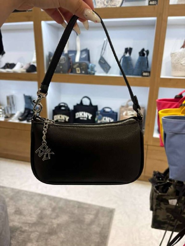 DKNY 🏷️ 56$
