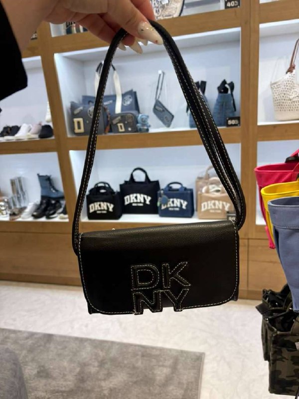 DKNY 🏷️ 56$