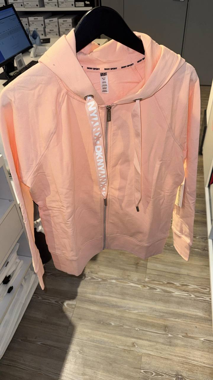 DKNY