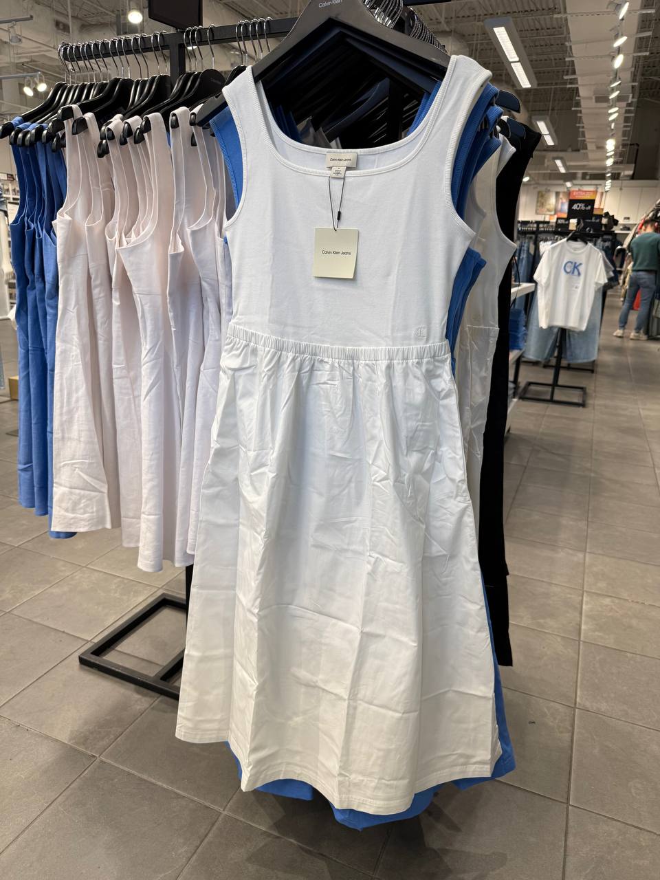 CALVIN KLEIN