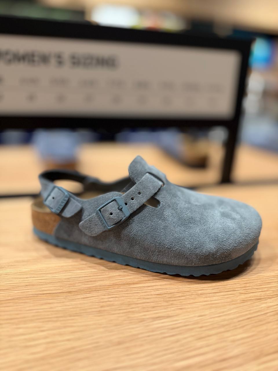 BIRKENSTOCK