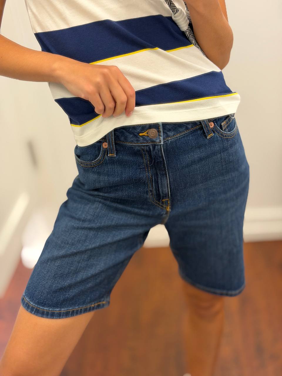 Tommy Hilfiger 🏷️ 37$