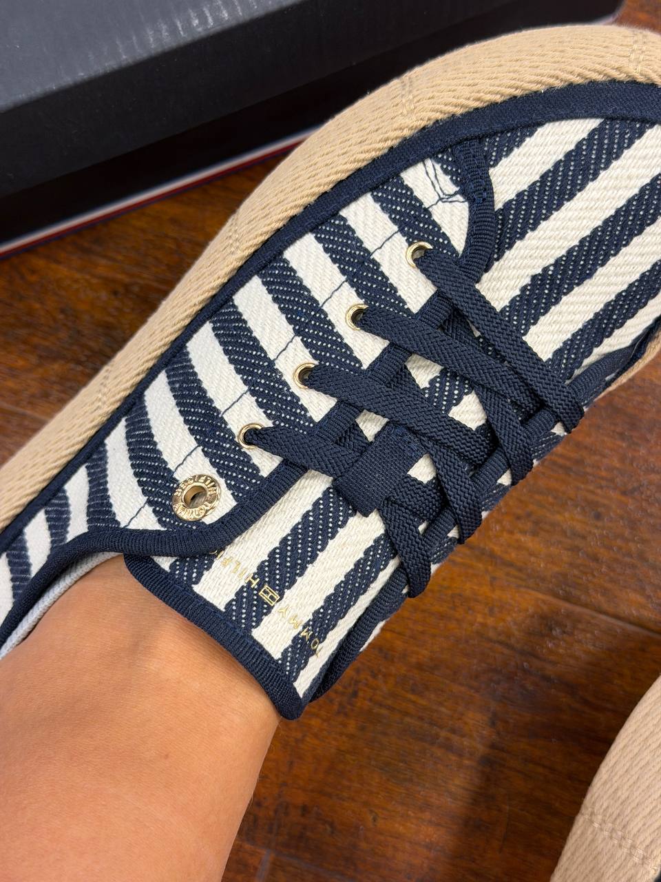 Tommy Hilfiger 🏷️ 78$