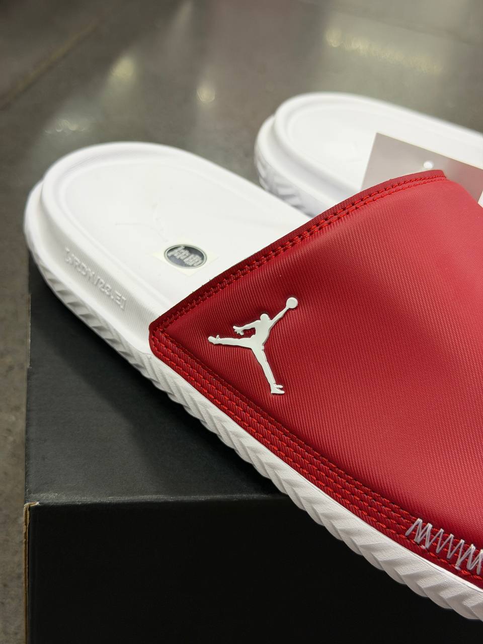 NIKE JORDAN🏷️44$