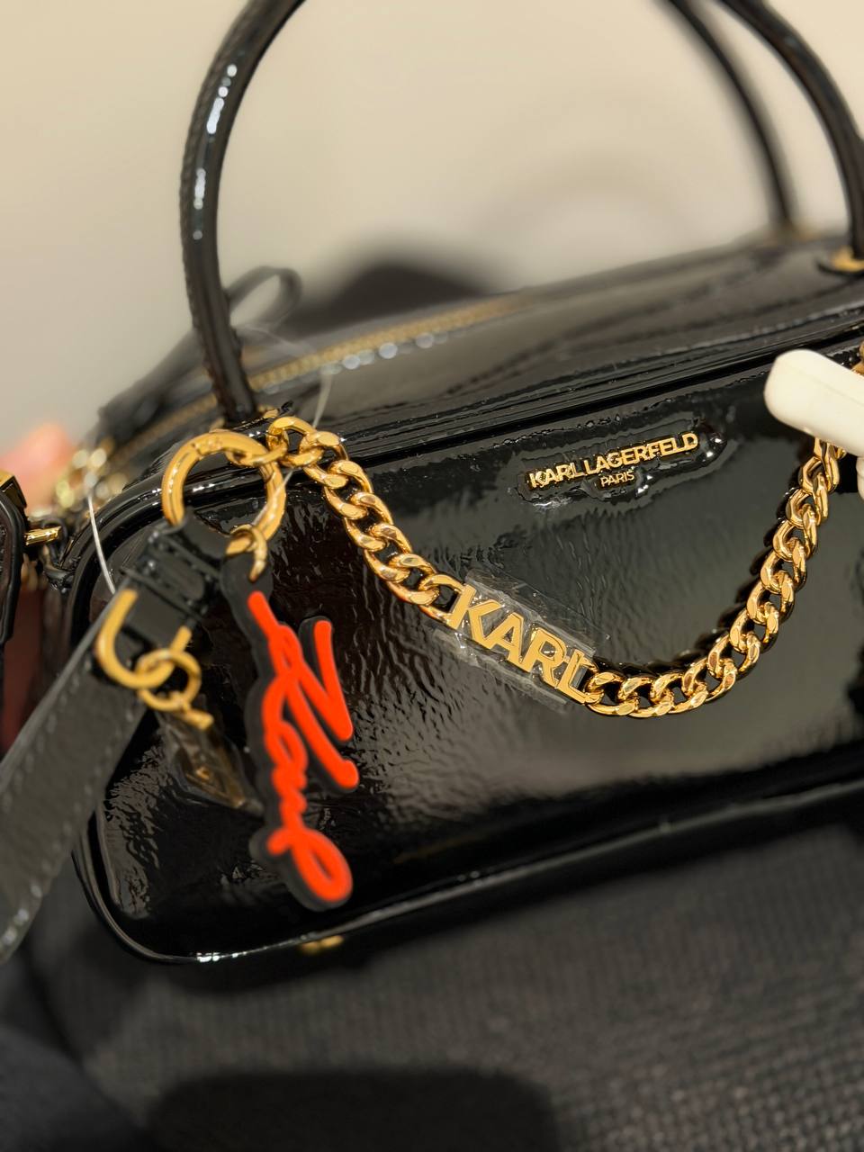 KARL LAGERFELD 🏷️ 107$
