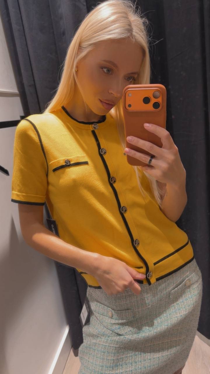 KARL LAGERFELD 🏷️ 51$