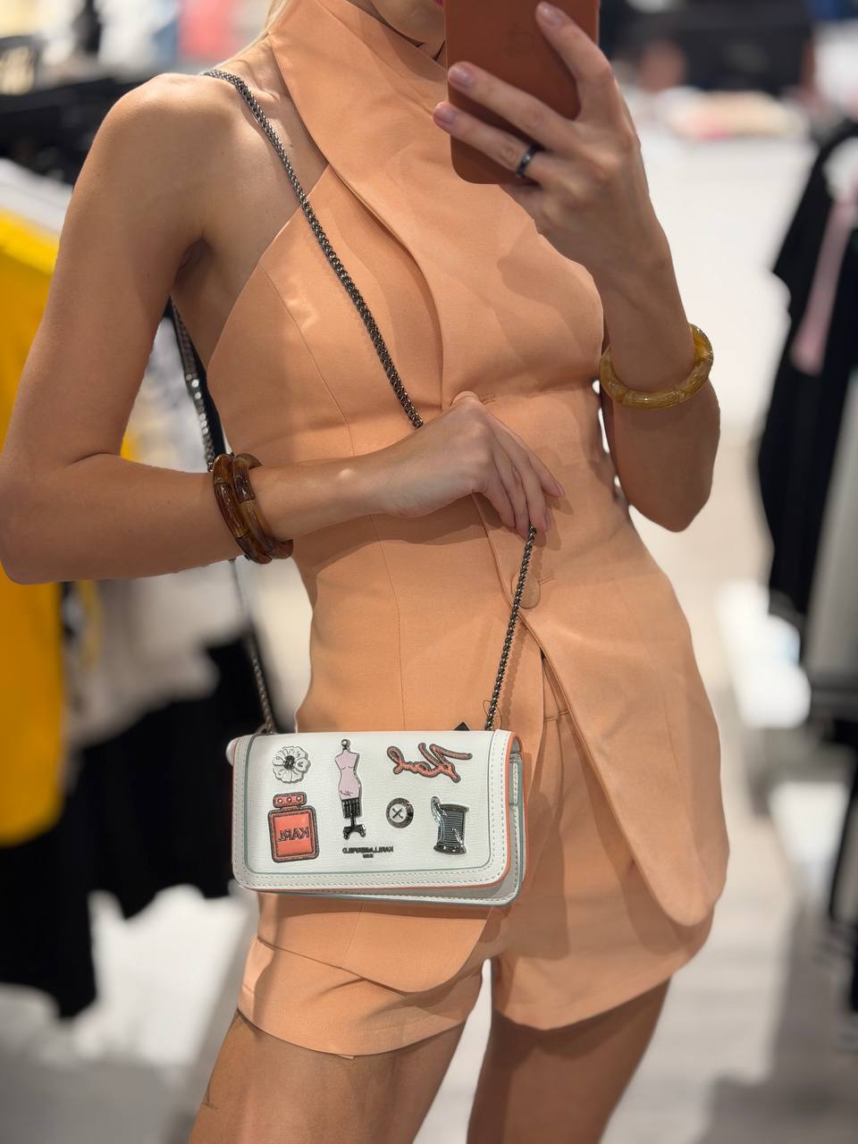 KARL LAGERFELD 🏷️ 75$