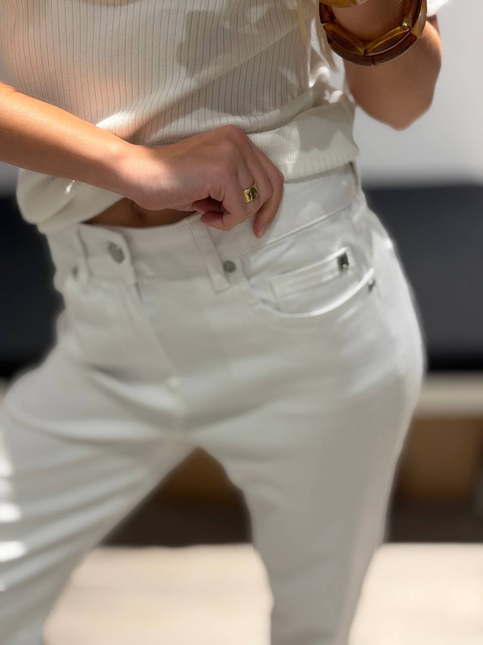 KARL LAGERFELD 🏷️ 84$