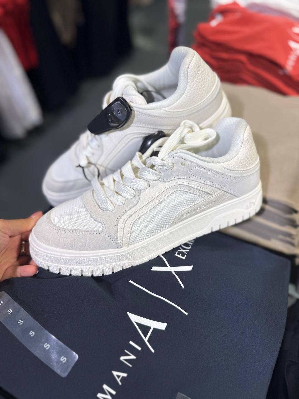ARMANI EXCHANGE