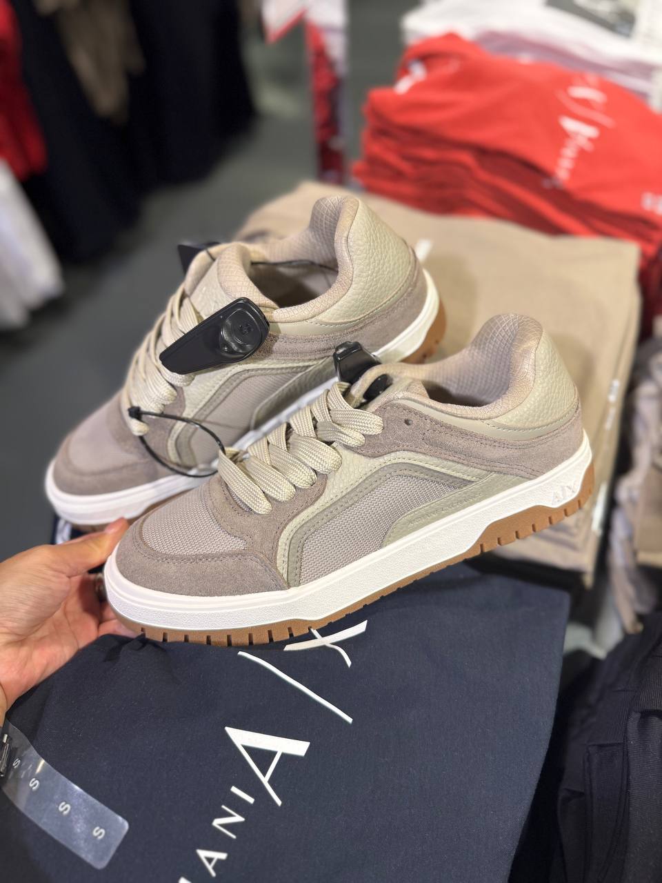 ARMANI EXCHANGE
