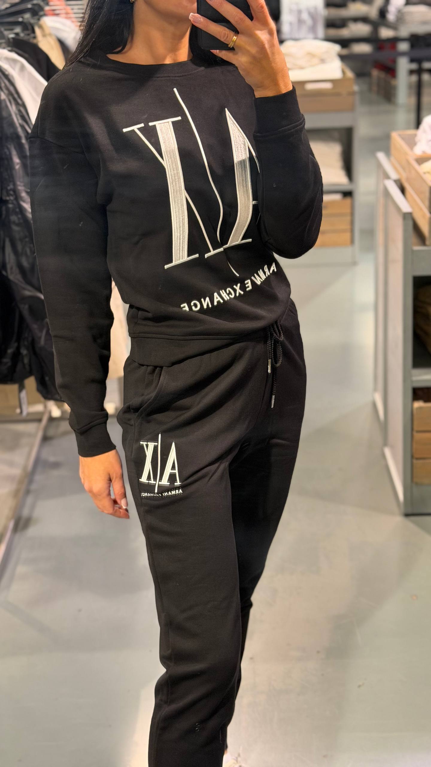 ARMANI EXCHANGE