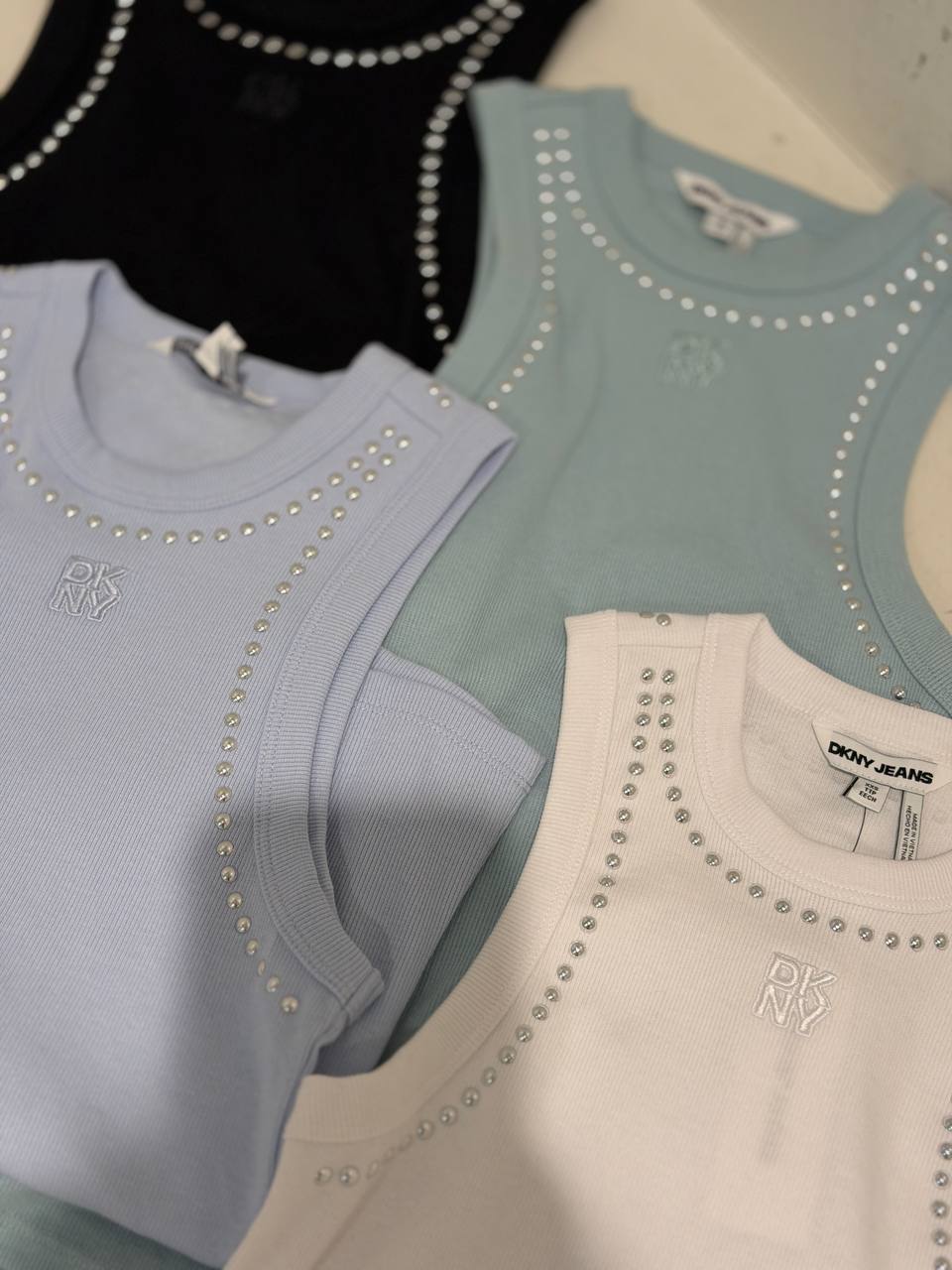 DKNY 🏷️ 27$