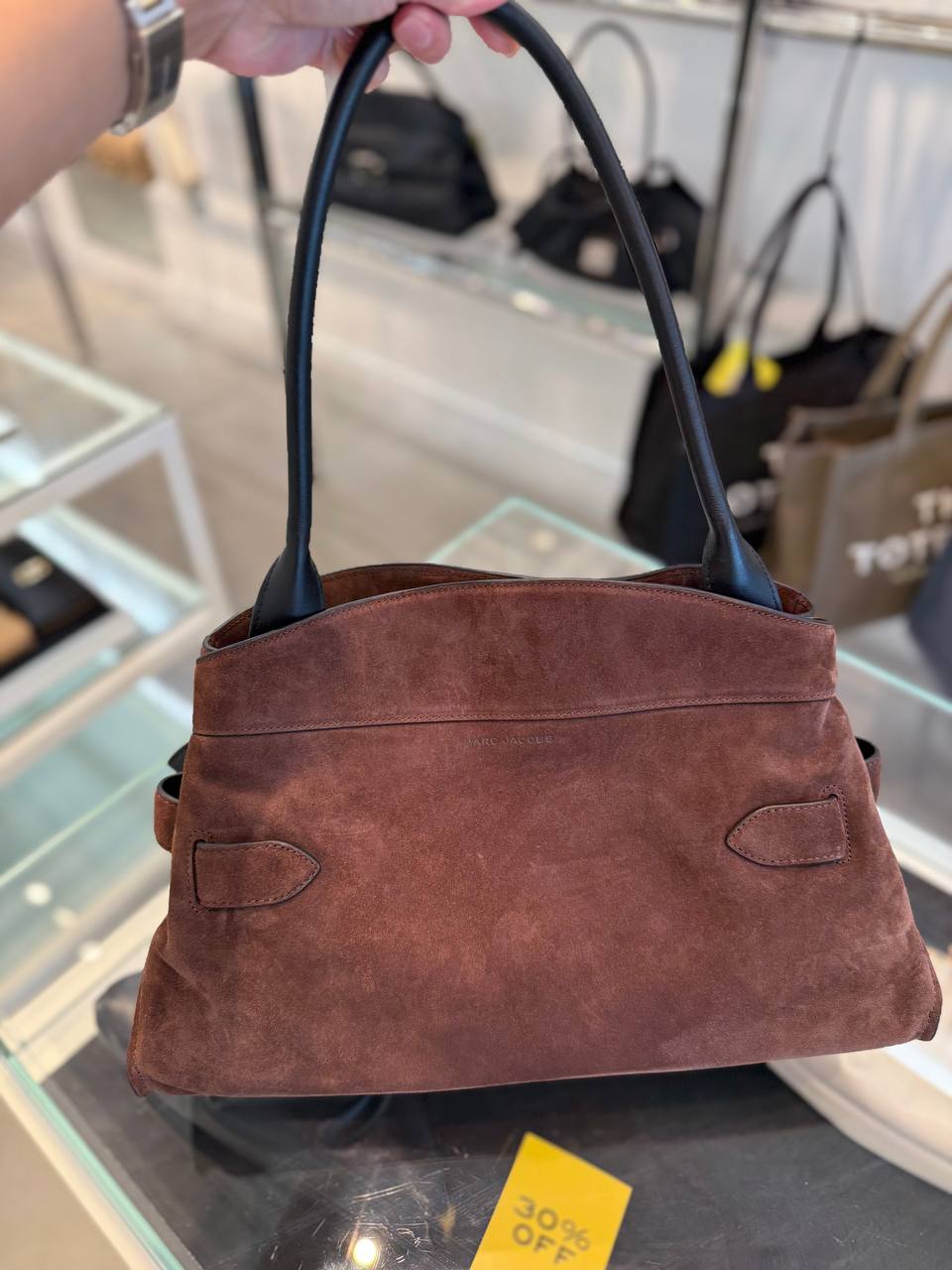 MARC JACOBS