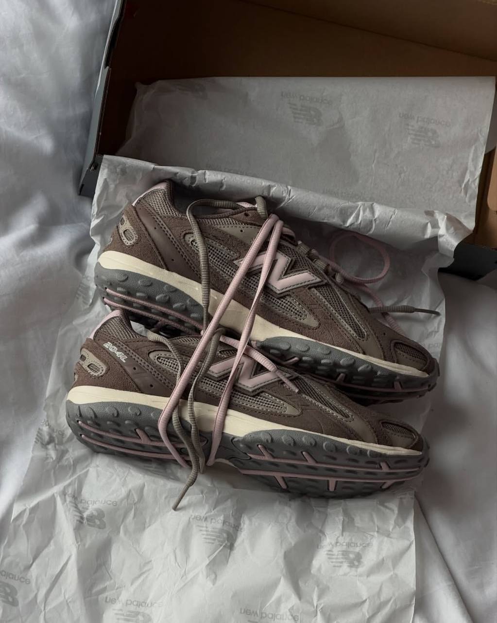 New Balance 🏷️ 92$